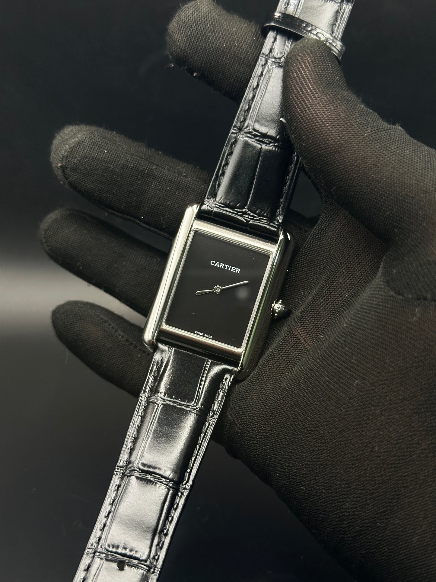 CRTR - Tank Silver Black Quartz - AAA Quality