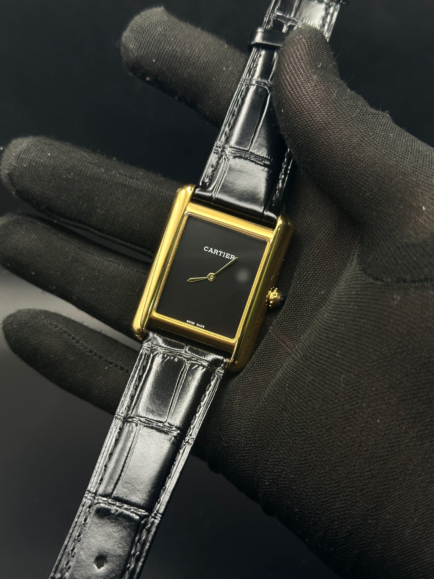 CRTR - Tank Gold Black Quartz - AAA Quality