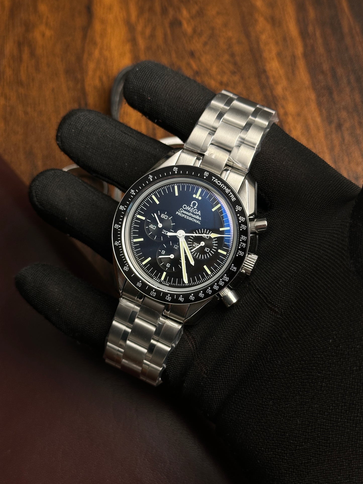 OMGA - Speedmaster Black - AAA Quality