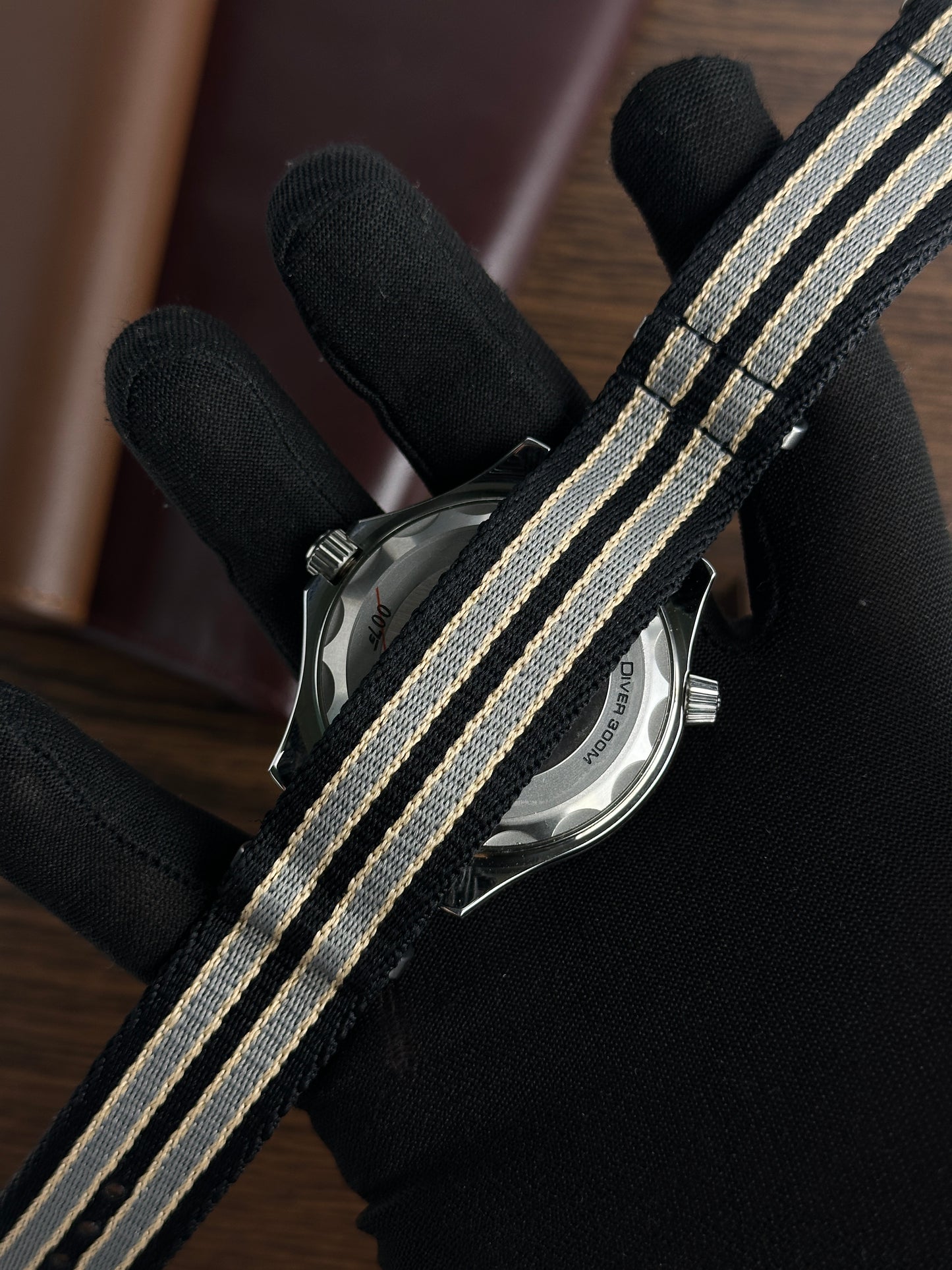 OMGA - Seamaster 007 Nato Strap - AAA Quality