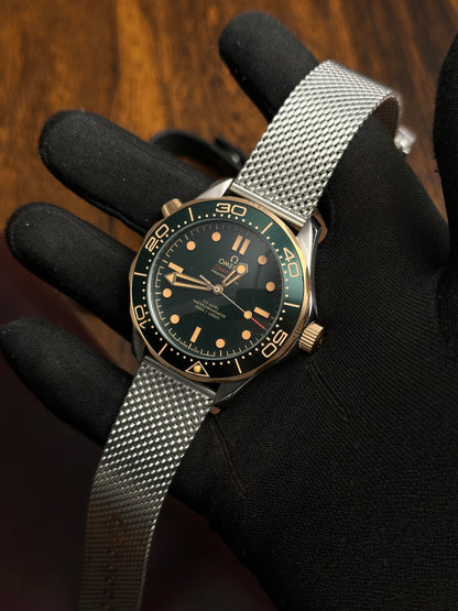OMGA - Seamaster 007 Green/Gold - AAA Quality