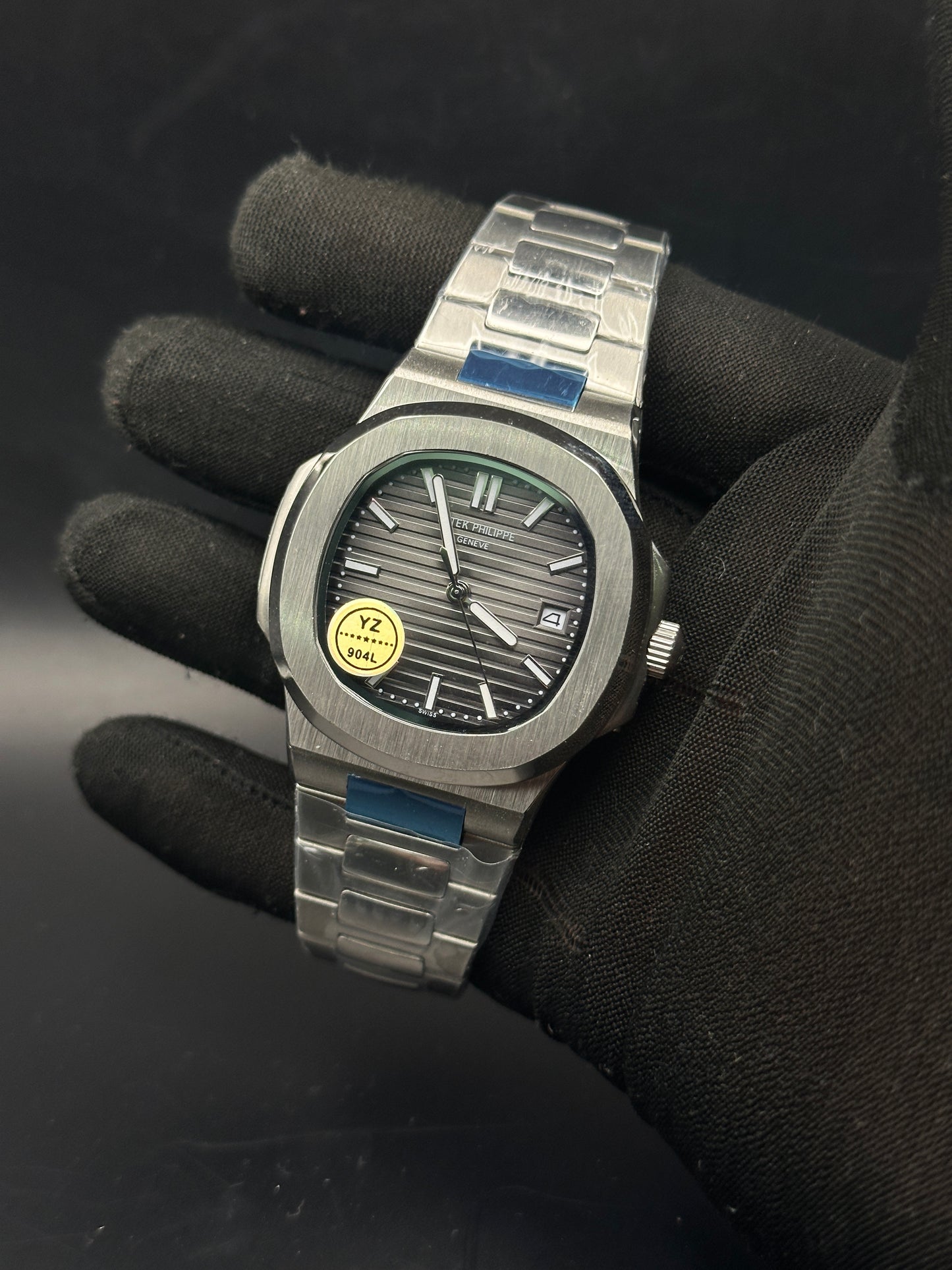 PP - Nautilus Silver Charcoal - AAA Quality