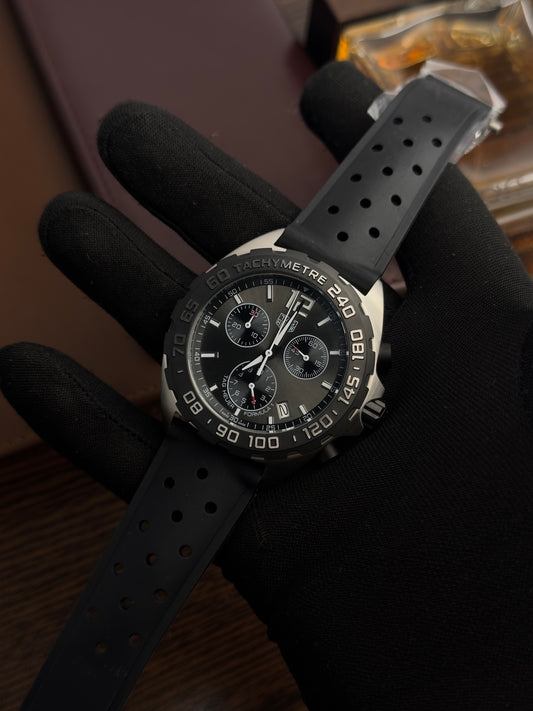 TAG - Formula 1 Black - AAA Quality