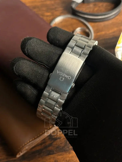 OMGA - Speedmaster White - AAA Quality