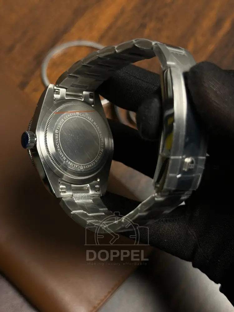 TUDR - Black Bay GMT Pepsi - AAA Quality