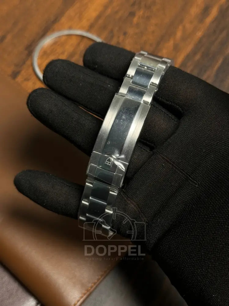 TUDR - Black Bay GMT Pepsi - AAA Quality